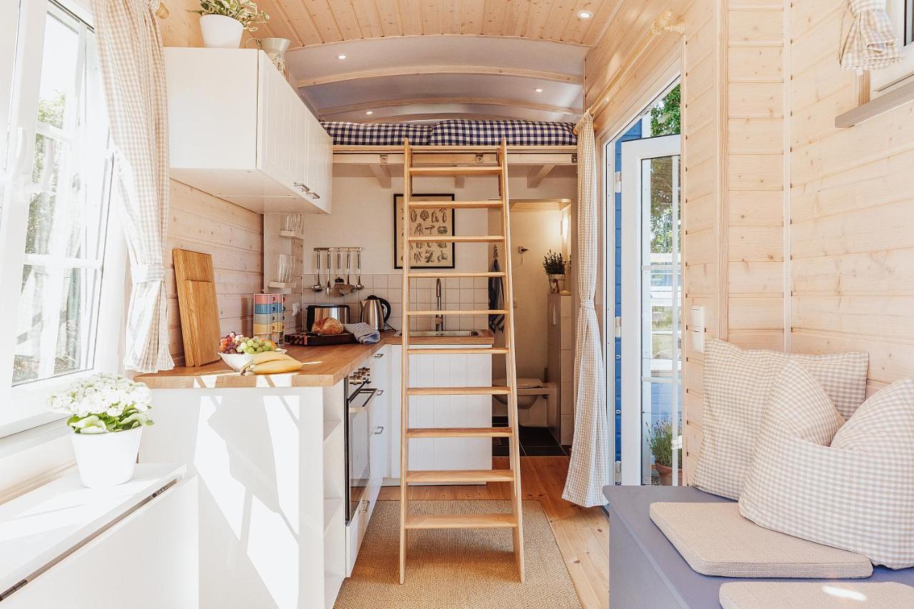 Tinyhouse Am Obsthain Позериц Экстерьер фото