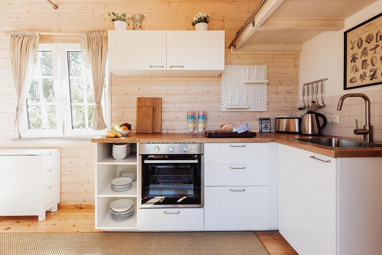 Tinyhouse Am Obsthain Позериц Экстерьер фото