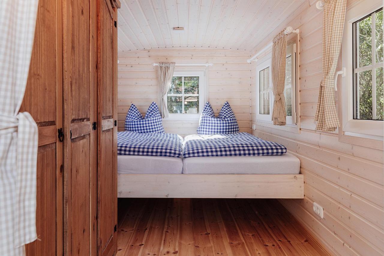 Tinyhouse Am Obsthain Позериц Экстерьер фото